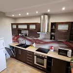 Rodzinny Dla Sześciu Osób Z Parkingiem Prywatnym