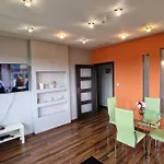 Apartament Rodzinny Dla Sześciu Osób Z Parkingiem Prywatnym *