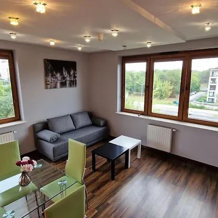 Rodzinny Dla Sześciu Osób Z Parkingiem Prywatnym Apartament Kraków