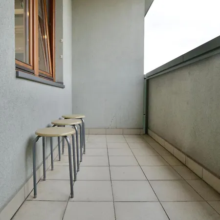 Rodzinny Dla Sześciu Osób Z Parkingiem Prywatnym Apartament *